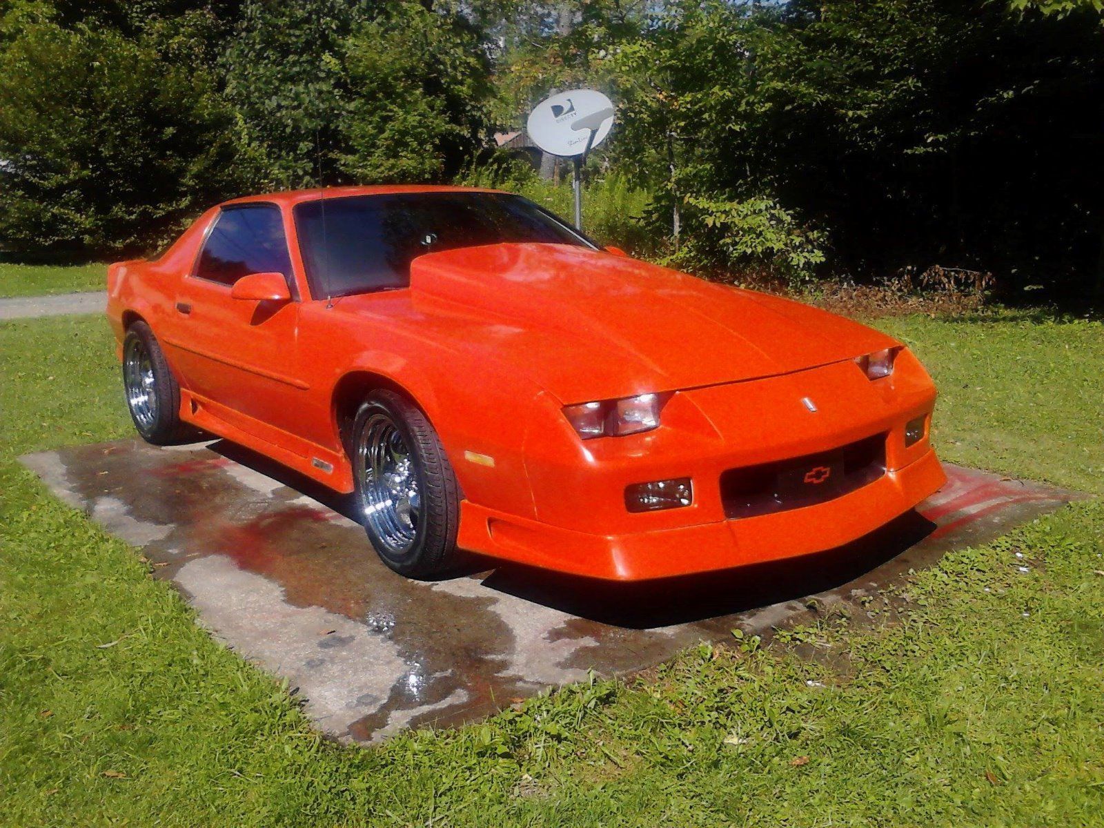 1992 Chevrolet Camaro RS Hugger Orange 25th Anniversary edition for sale