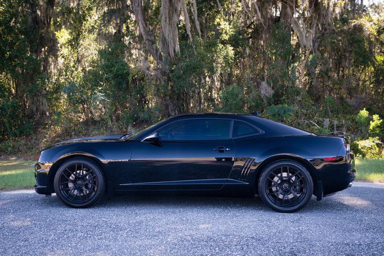 2012 Chevrolet Camaro Whipple Supercharged 825hp 2SS