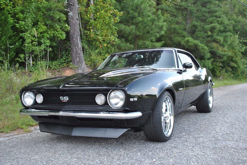 resto mod custom 1967 Chevrolet Camaro SS coupe