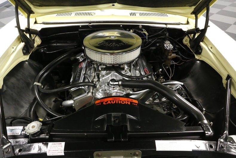 muscle machine 1967 Chevrolet Camaro RS