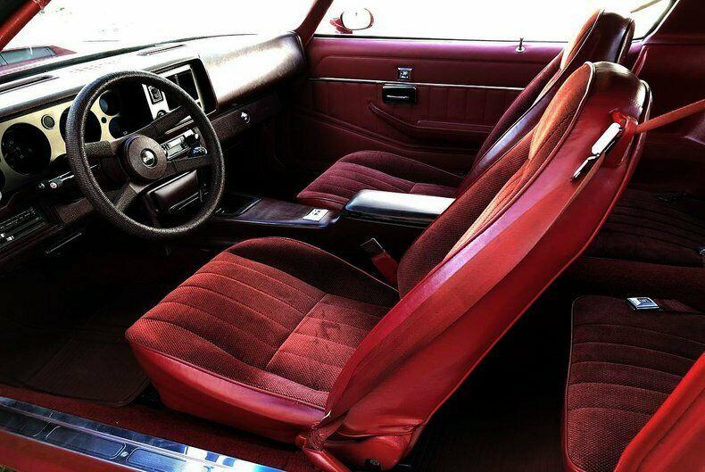 rare 4 speed 1981 Chevrolet Camaro