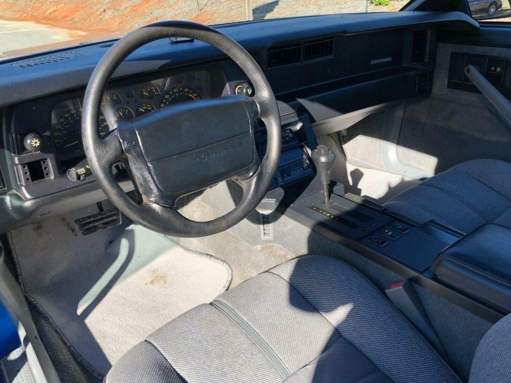nice stock 1991 Chevrolet Camaro RS