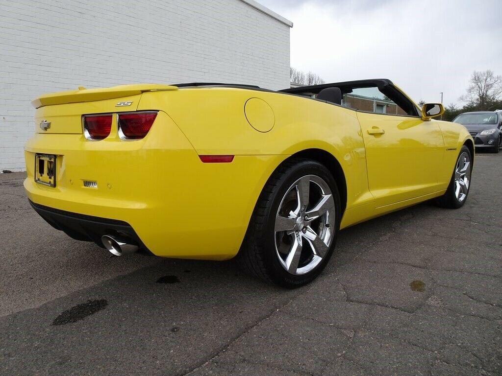 well equipped 2012 Chevrolet Camaro SS Convertible