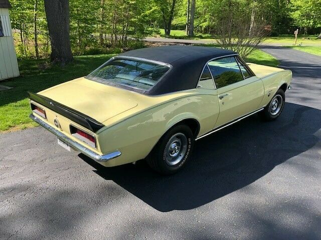 well maintained 1967 Chevrolet Camaro RS/SS
