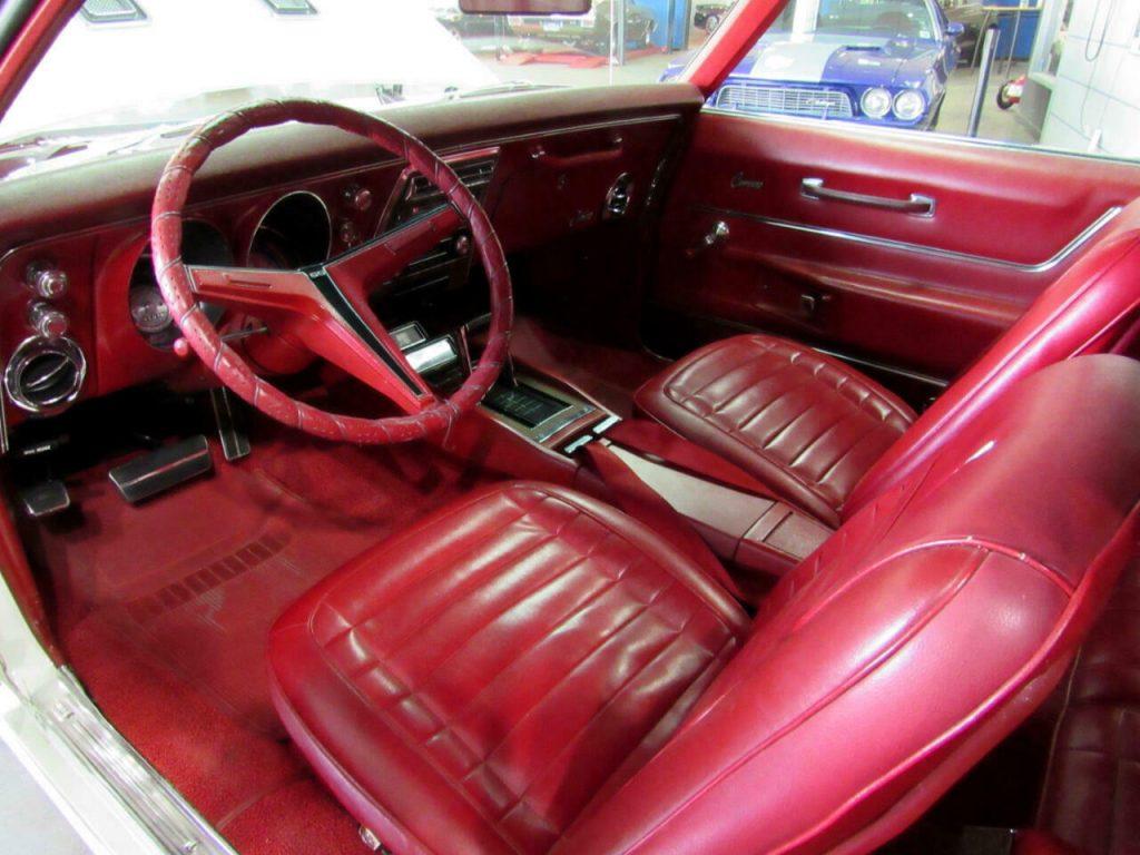 1968 Chevrolet Camaro SS [original interior]