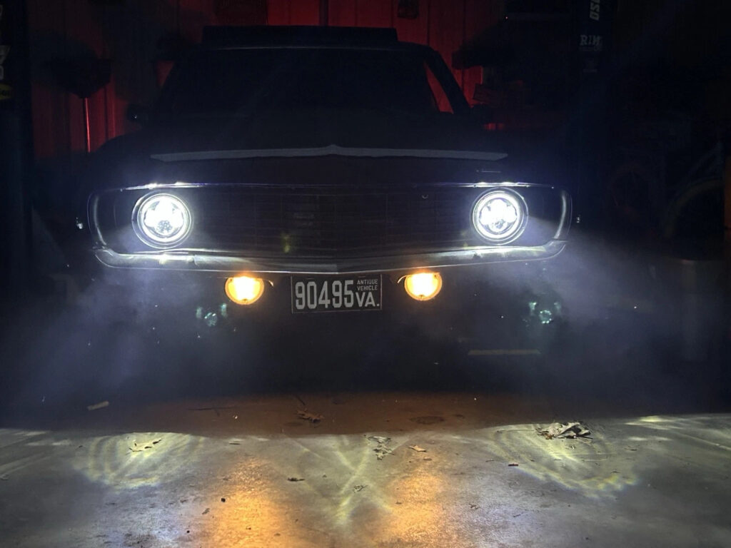 1969 Chevrolet Camaro Sportscar Purple