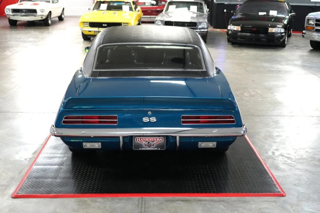 1969 Chevrolet Camaro SS Style