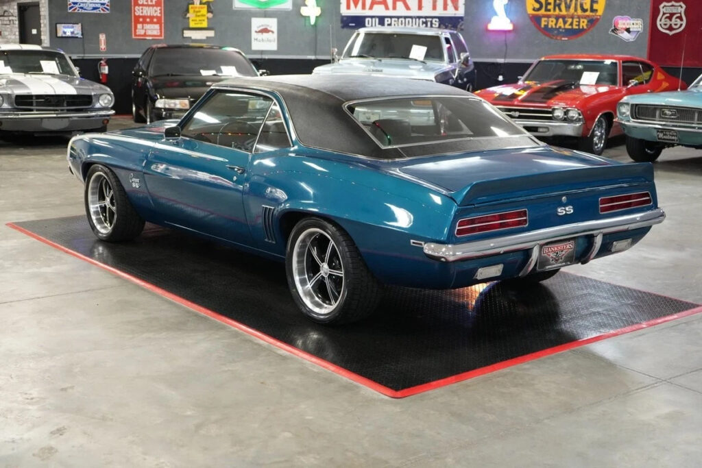 1969 Chevrolet Camaro SS Style
