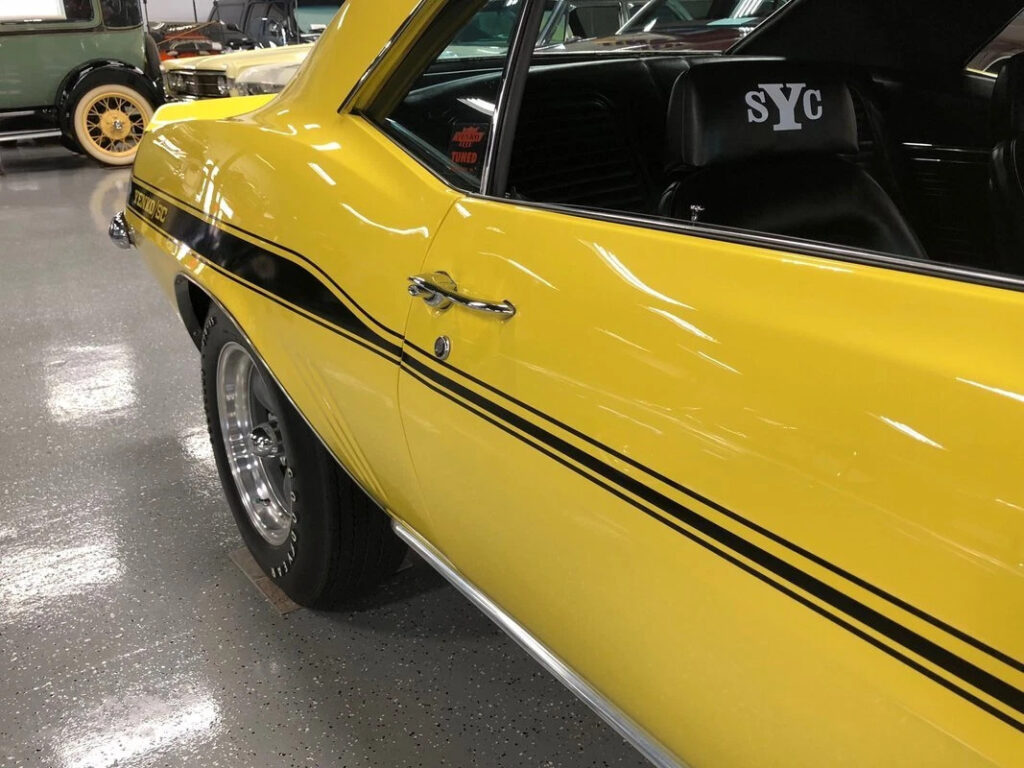 1969 Chevrolet Camaro Yenko Replica Daytona Yellow 427 V8 4 Speed Manual