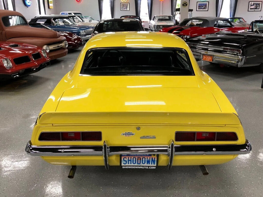 1969 Chevrolet Camaro Yenko Replica Daytona Yellow 427 V8 4 Speed Manual